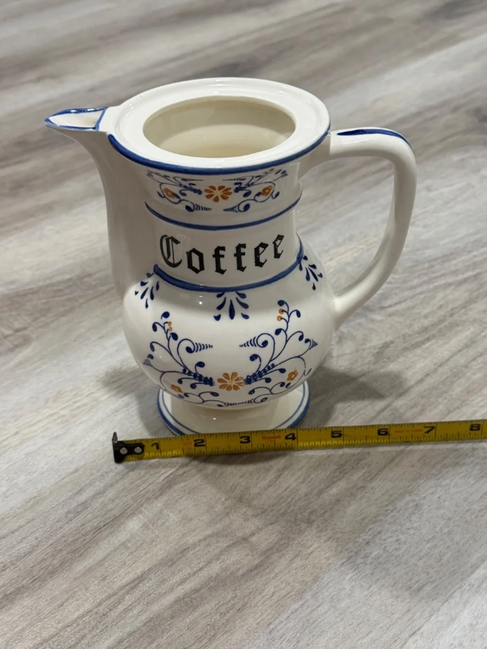 Royal Sealy vintage royal